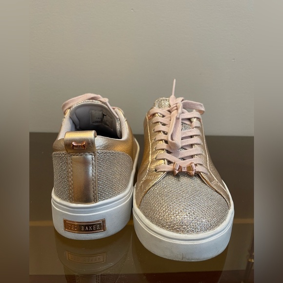 Beautiful Ted Baker shoes in rose gold glitter.; size:6; in Excellent condition. - Picture 1 of 4